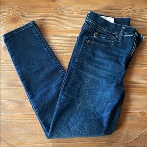 Women’s Skinny Jeans
